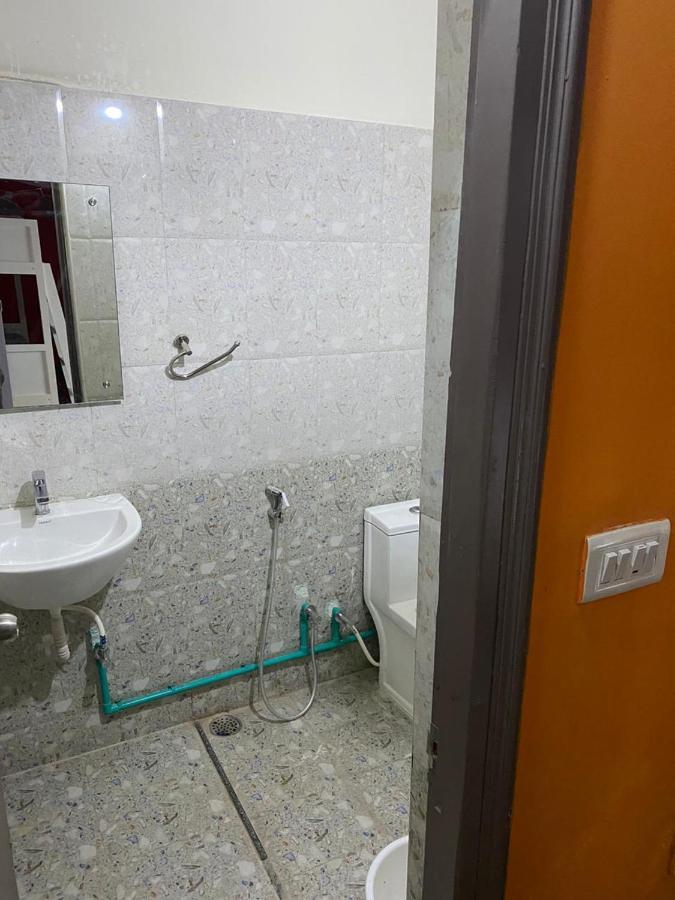 Rove By Boston Living Ostello Hyderabad Esterno foto